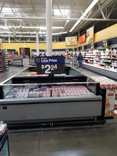 Supermarket «Walmart Neighborhood Market», reviews and photos, 2551 W Cermak Rd, Chicago, IL 60608, USA