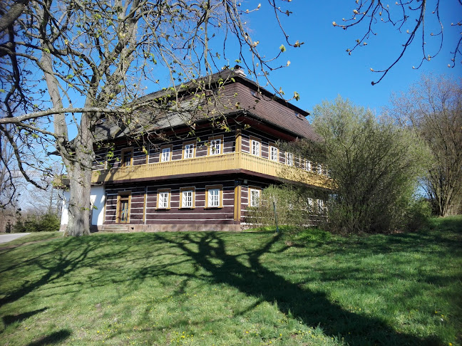 Komentáře a recenze na České Vysoké Učení Technické V Praze - Fakulta Architektury
