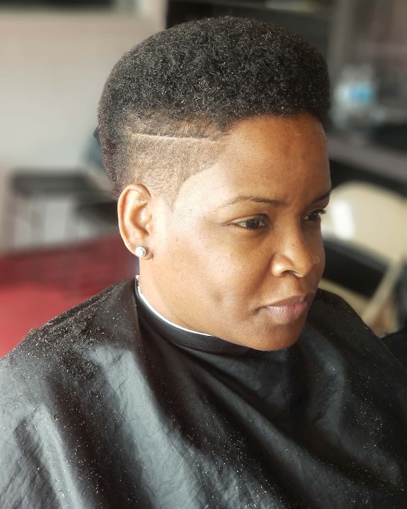 Spectacular Cuts Barbershop LLC 38804