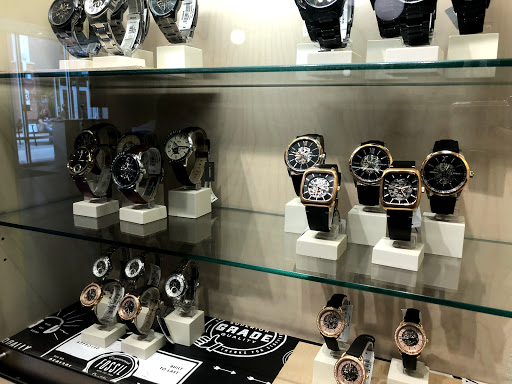 Watch Store «Fossil Outlet Store», reviews and photos, 18521 Outlet Blvd #725, Chesterfield, MO 63005, USA