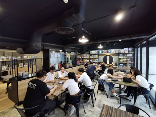 Quest Boardgame Café (ร้านบอร์ดเกม MBK ชั้น 7 ติด BTS สนามกีฬาฯ)