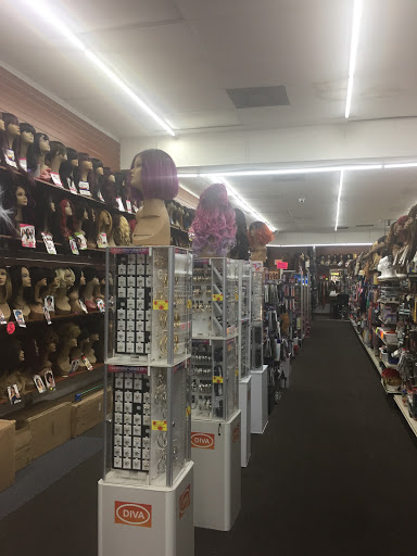 Cosmetics Store «Diamond Girl beauty supply», reviews and photos, 5460 N University Dr, Lauderhill, FL 33351, USA