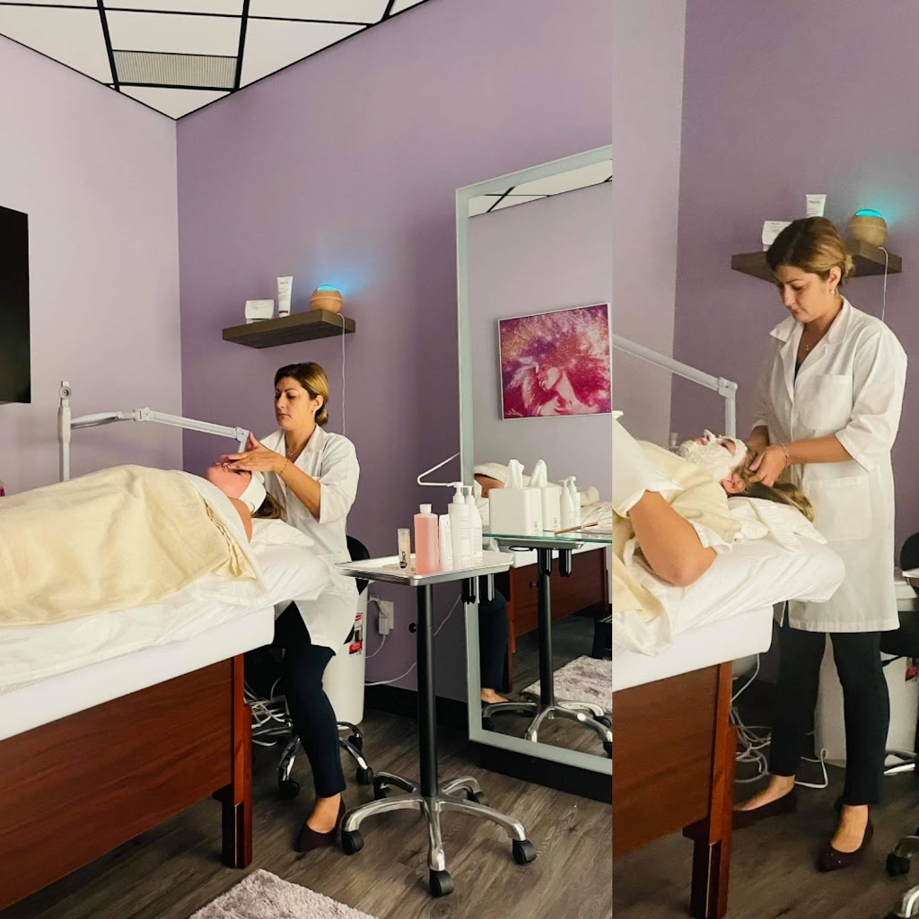 Camellia Spa Salon 18954