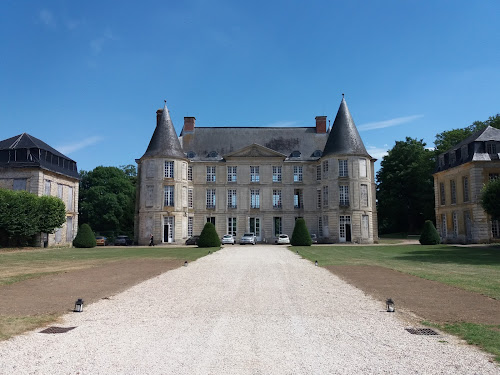 Château d'Hénonville à Hénonville