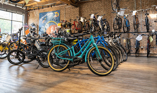 Bicycle Store «Wheel & Sprocket», reviews and photos, 1027 Davis St, Evanston, IL 60201, USA