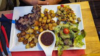 Steak du Restaurant français Restaurant Chez Léon à Vallon-Pont-d'Arc - n°20