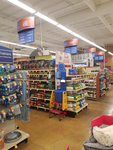 Pet Supply Store «PetSmart», reviews and photos, 1500 E Village Way #2380, Orange, CA 92865, USA
