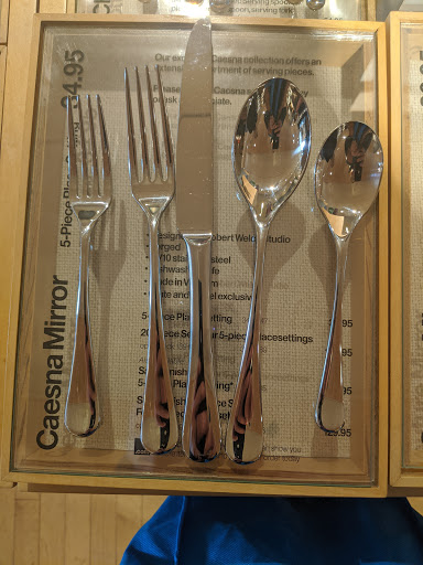 Furniture Store «Crate and Barrel», reviews and photos, 11800 W Broad St, Richmond, VA 23233, USA