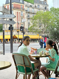 Atmosphère du Restaurant servant le petit-déjeuner La Grande Alésia à Paris - n°14