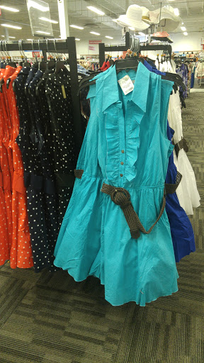 Clothing Store «Burlington Coat Factory», reviews and photos, 4247 Union Deposit Rd, Harrisburg, PA 17111, USA