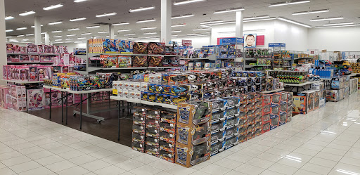 Clothing Store «Burlington Coat Factory», reviews and photos, 5737 NW 7th St, Miami, FL 33126, USA