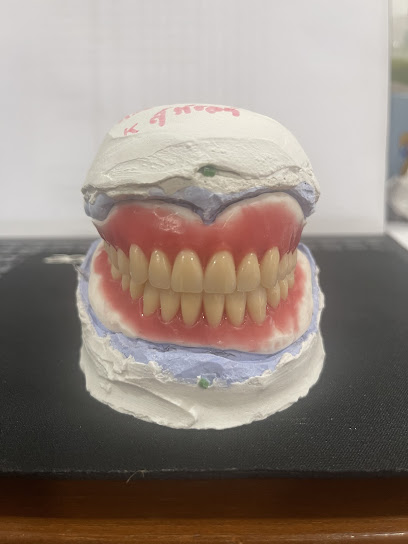 ทำฟันปลอม CVL dental lab