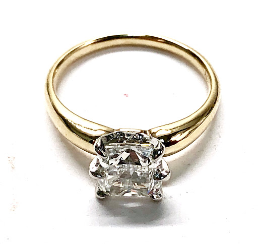 Jewelry Store «Henry C Reid & Son», reviews and photos, 1591 Post Rd, Fairfield, CT 06824, USA