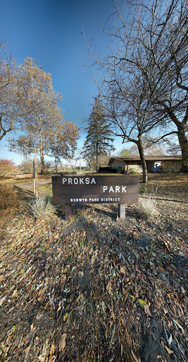 Park «Berwyn Park District Proksa Park», reviews and photos, 3001 Wisconsin Ave, Berwyn, IL 60402, USA