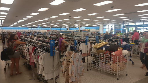 Clothing Store «Ross Dress for Less», reviews and photos, 2151 N Harris Blvd, Layton, UT 84041, USA