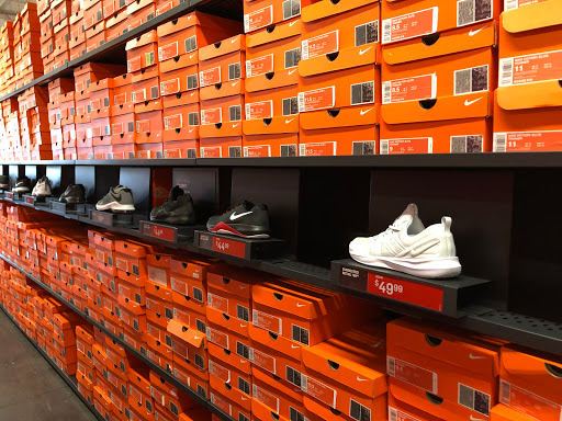 Clothing Store «Nike Factory Store», reviews and photos, 10746 Emerald Coast Pkwy #159, Destin, FL 32550, USA