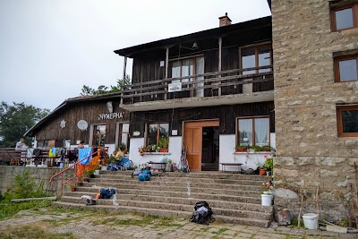 Photos of Hut Chumerna