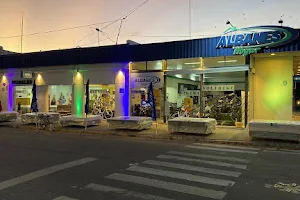 Albanes Hogar Plaza image