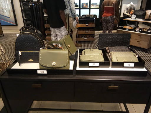 Leather Goods Store «Coach», reviews and photos, 2300 Tanger Blvd, Gonzales, LA 70737, USA