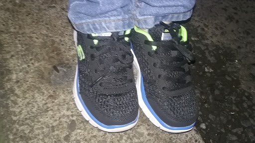 Shoe Store «Shoes Right Here», reviews and photos, 811 W 6th Ave, Eugene, OR 97402, USA