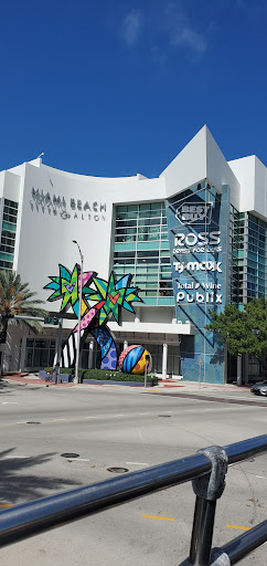 Clothing Store «Ross Dress for Less», reviews and photos, 1141 5th St, Miami Beach, FL 33139, USA