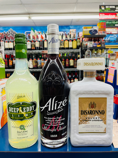 Liquor Store «Main Street Liquor», reviews and photos, 243 E 14 Mile Rd, Clawson, MI 48017, USA