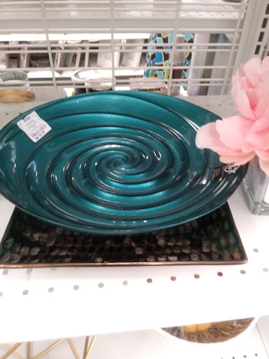 Clothing Store «Ross Dress for Less», reviews and photos, 3001 W Cheltenham Ave, Wyncote, PA 19095, USA