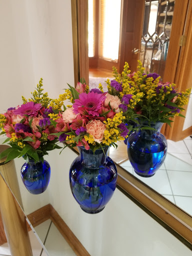 Florist «Annie Occasion for Any Occasion», reviews and photos, 148 S Bloomingdale Rd #110, Bloomingdale, IL 60108, USA