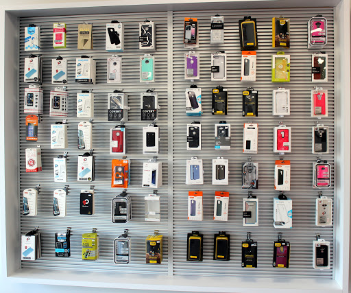 Cell Phone Store «Verizon Wireless Halifax MA», reviews and photos, 300 Plymouth St, Halifax, MA 02338, USA