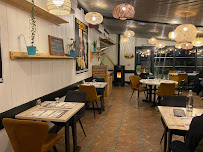 Atmosphère du Restaurant Paristone à Villeneuve-sur-Lot - n°2