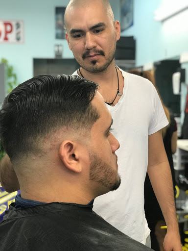 Barber Shop «U.S. CUTS BARBERSHOP INC.», reviews and photos, 426 E Derby Ave, Auburndale, FL 33823, USA