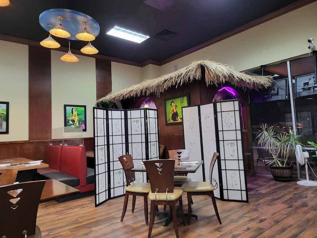 Hang Out Asian Grill 77094