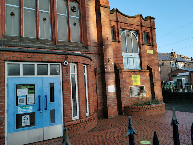 Comments and reviews of Nottingham Teaching College