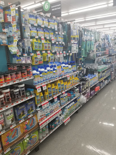 Pet Supply Store «Pet Supplies Plus», reviews and photos, 702 W Northland Ave, Appleton, WI 54914, USA