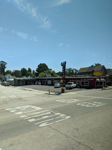 Liquor Store «Grog Shop», reviews and photos, 110 Hubbard St, Santa Cruz, CA 95060, USA