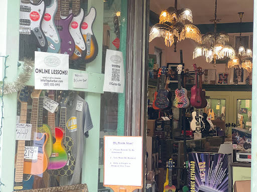 Book Store «Little City Books», reviews and photos, 100 Bloomfield St, Hoboken, NJ 07030, USA