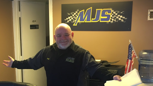 Used Car Dealer «MJS Car Sales & Service», reviews and photos, 2237 N 3rd St, St Charles, MO 63301, USA