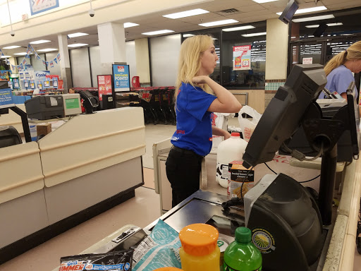 Grocery Store «Winn-Dixie», reviews and photos, 1850 N Tamiami Trail, North Fort Myers, FL 33903, USA