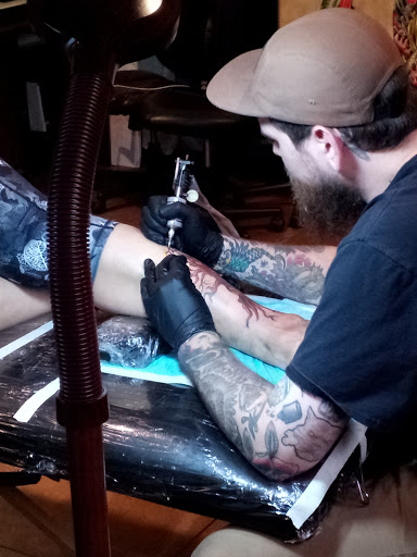 Tattoo Shop «Apple Tattoo», reviews and photos, 1118 Monroe Ave, Rochester, NY 14620, USA