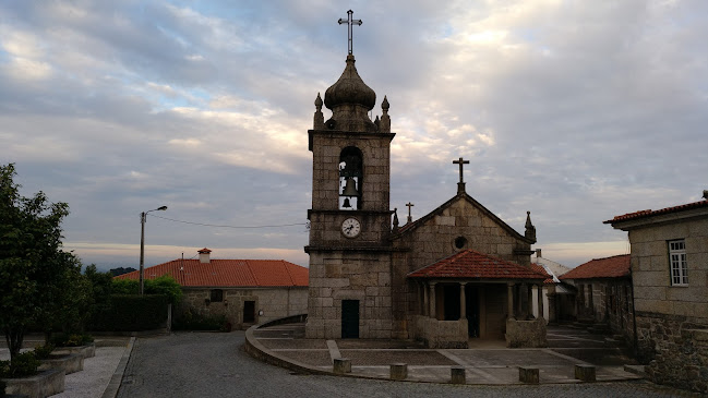 Igreja Matriz Paroquial de São Martinho de Espinho Horário de abertura