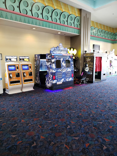 Movie Theater «Regal Cinemas Cherrydale 16», reviews and photos, 3221 N Pleasantburg Dr, Greenville, SC 29609, USA