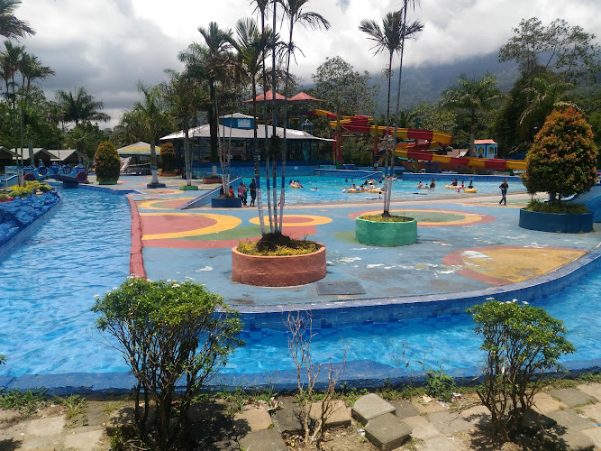 Taman Rekreasi Air di Sumatera Barat: Tempat Seru untuk Berlibur Bersama Keluarga

Tempat Wisata Air di Sumatera Barat: Bermain di Kolam Renang ABG

Tempat Wisata Air di Sumatera Barat: Bermain di 14 Destinasi Menarik