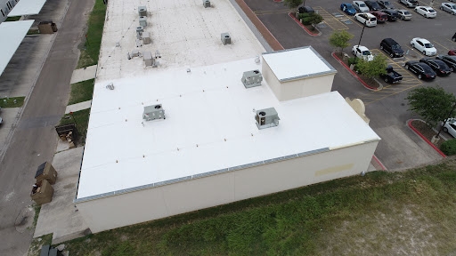 Roofing Contractor «McAllen Valley Roofing Co.», reviews and photos, 107 Calle Del Norte Dr #5c, Laredo, TX 78041, USA