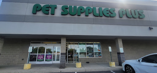 Pet Supply Store «Pet Supplies Plus», reviews and photos, 720 Hoosick Rd, Troy, NY 12180, USA