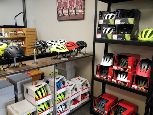 Bicycle Store «Rochester Bike Shop», reviews and photos, 426 S Main St, Rochester, MI 48307, USA