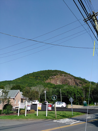 Golf Course «Sleeping Giant Golf Course», reviews and photos, 3931 Whitney Ave, Hamden, CT 06518, USA