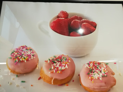 Donut Shop «Mini Doughnut Factory», reviews and photos, 2109 S Dale Mabry Hwy, Tampa, FL 33629, USA