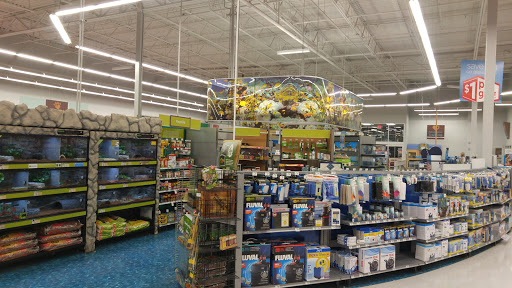 Pet Supply Store «Petco Animal Supplies», reviews and photos, 11639 S Pkwy Plaza Dr, South Jordan, UT 84095, USA