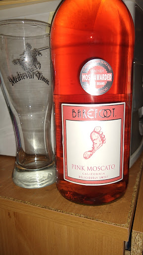 Liquor Store «Bethany Wines & Liquors», reviews and photos, 3160 NJ-35, Hazlet, NJ 07730, USA