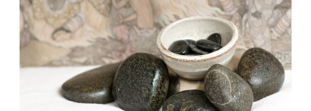 Blossoms Salon 98370